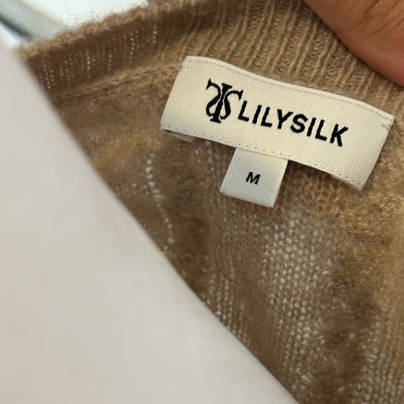 Lily Silk long sleeve Sweater in Tan ✨ - Picture 4 of 5